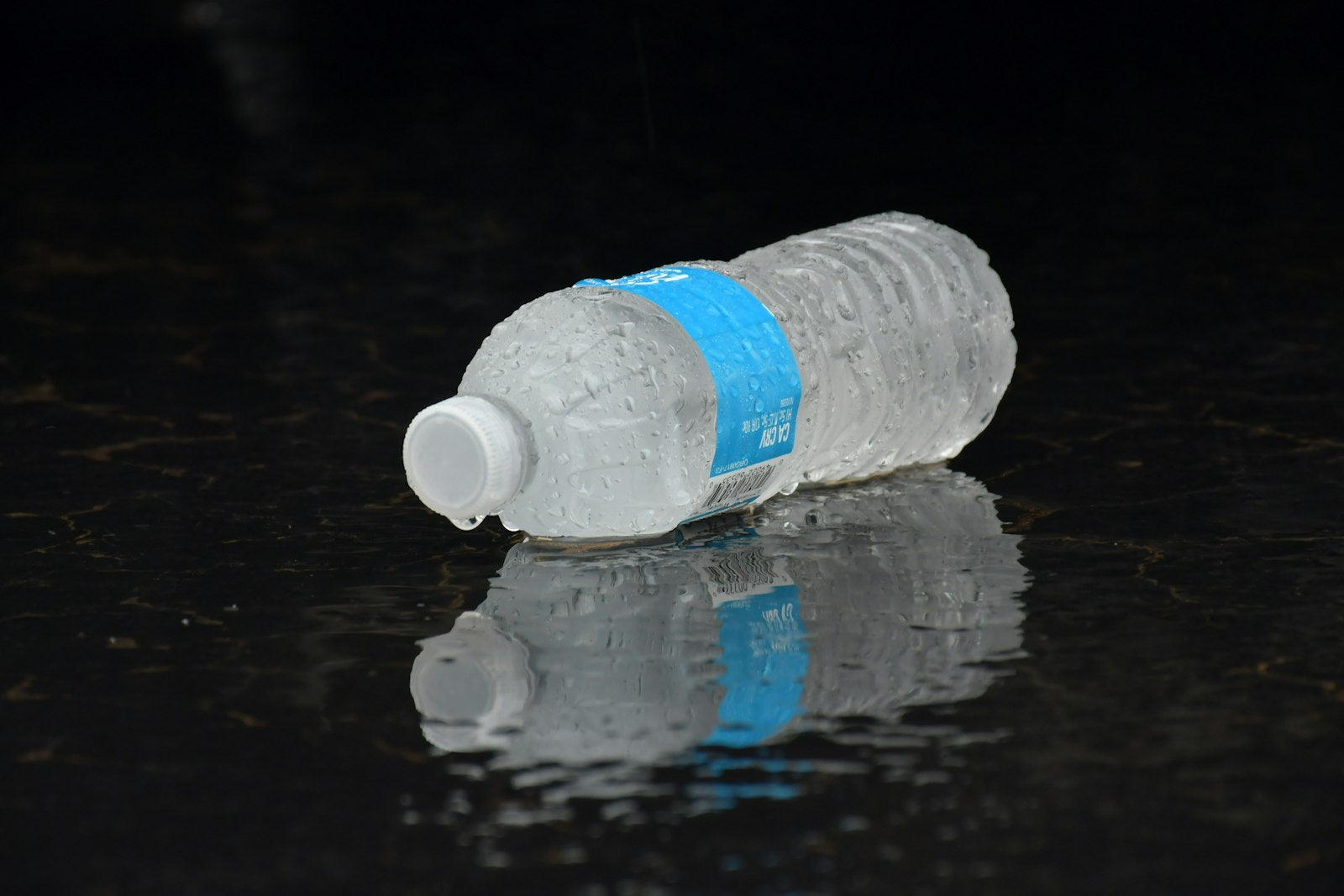 750 mL/jour vs 1 L — dose H₂ quotidienne, HYDROGENYX Flask Image