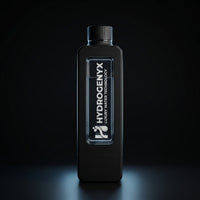 HYDROGENYX Flask — gourde à hydrogène moléculaire, fond noir studio